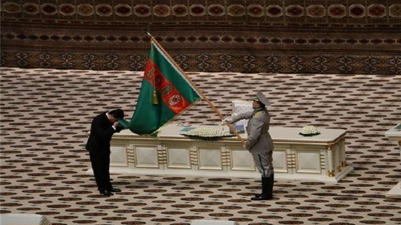 مراسم تحلیف رئیس جمهور منتخب ترکمنستان برگزار شد