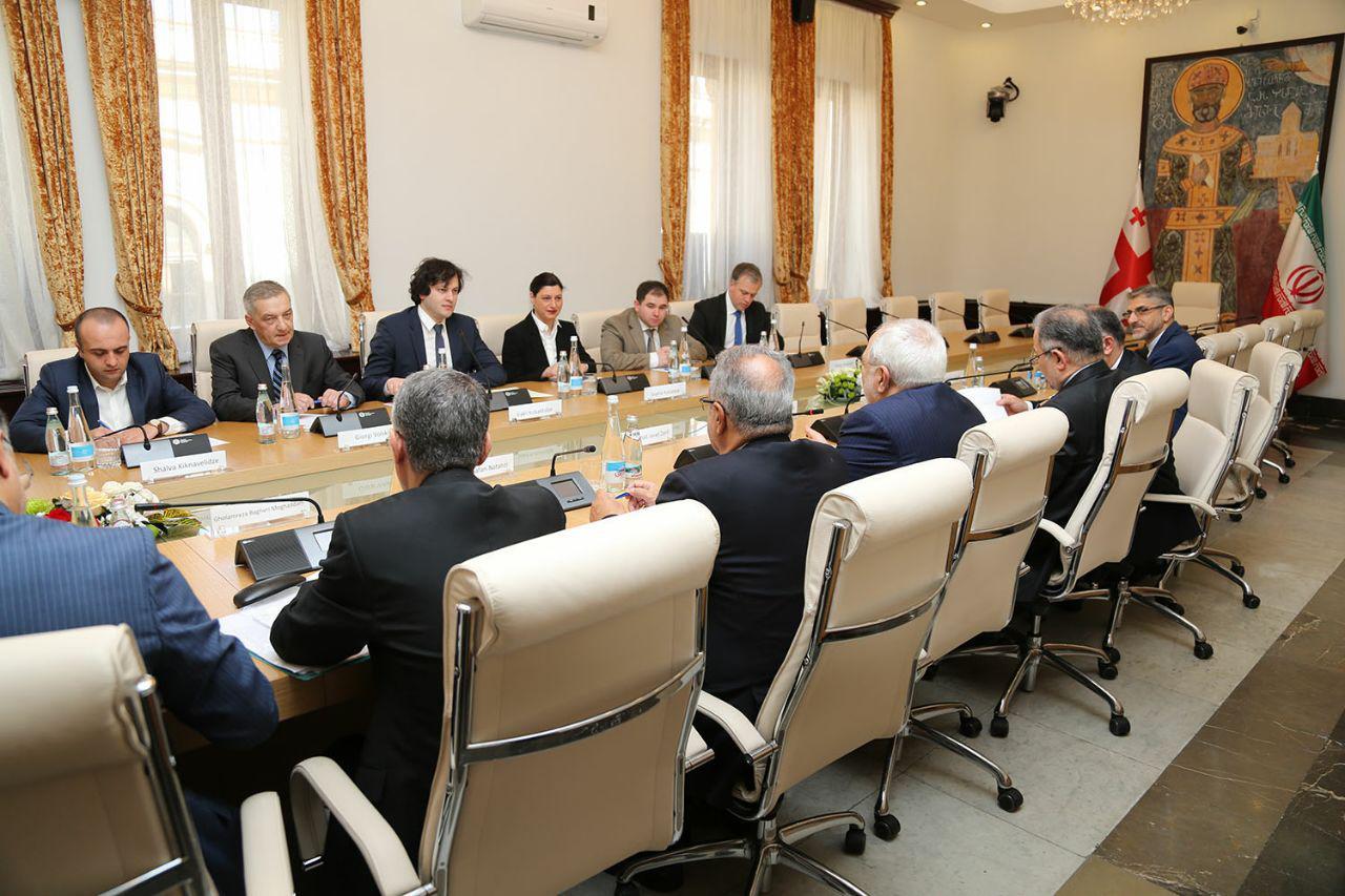 دکتر محمد جواد ظریف با رئیس پارلمان گرجستان دیدار و گفتگو کرد