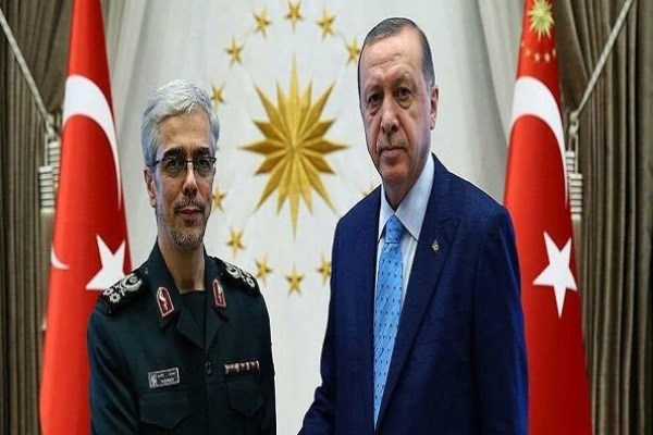 سرلشکر باقری پس از دیدار با اردوغان: ایران و ترکیه مخالف همه‌پرسی کردستان عراق هستند و نباید این کار صورت بگیرد