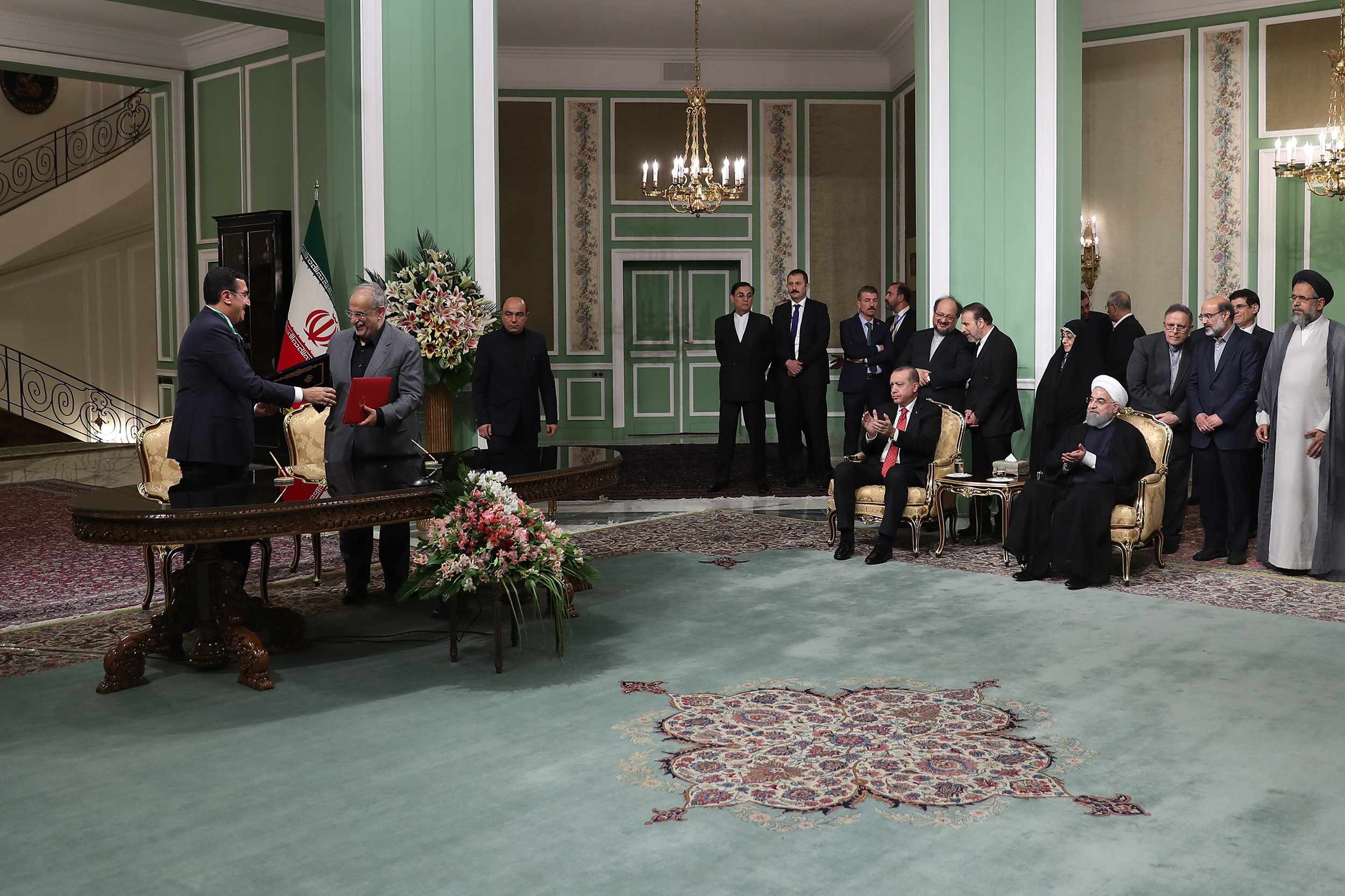 ایران و ترکیه 4 سند همکاری امضا کردند