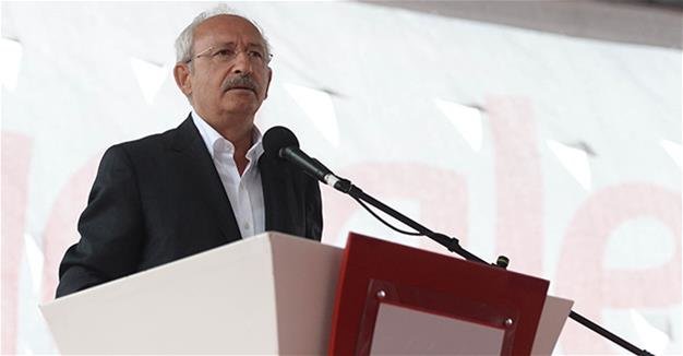 قلیچداراوغلو پایبندی به دموکراسی را راه حل مشکلات ترکیه دانست