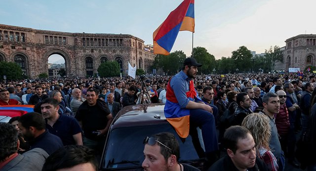 حزب حاکم ارمنستان برای نخست‌وزیری کاندیدایی معرفی نکرد