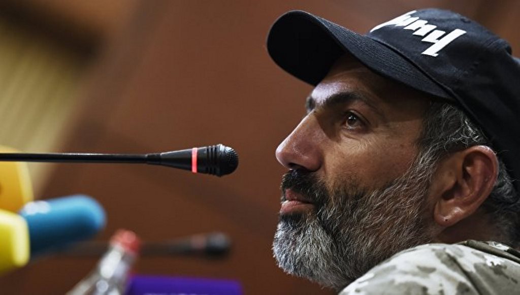 رهبر مخالفان رسماً نامزد انتخابات نخست وزیری ارمنستان شد