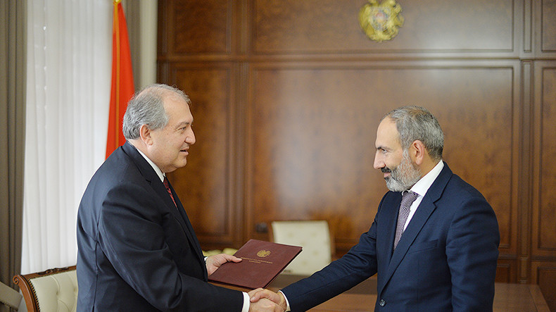 دیدار نیکول پاشینیان نخست وزیر نو انتخاب، با آرمن سارکیسیان، رییس جمهور ارمنستان