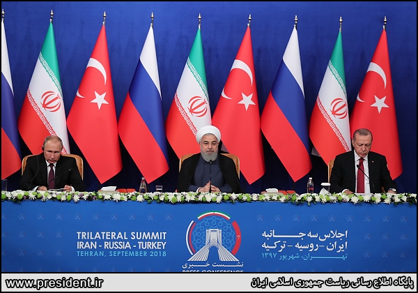 سخنان دکتر روحانی در پایان اجلاس سه جانبه ایران، روسیه و ترکیه و در جمع خبرنگاران