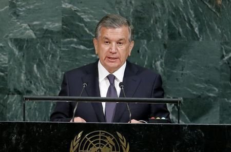 ازبکستان مذاکره دولت افغانستان با طالبان را خوستار شد