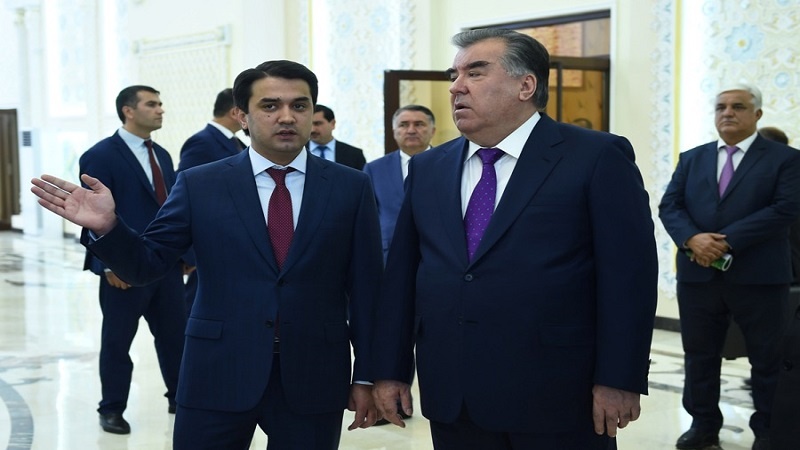 رییس‏ جمهوری تاجیکستان مقدمات جانشینی فرزند را فراهم می‌کند؟