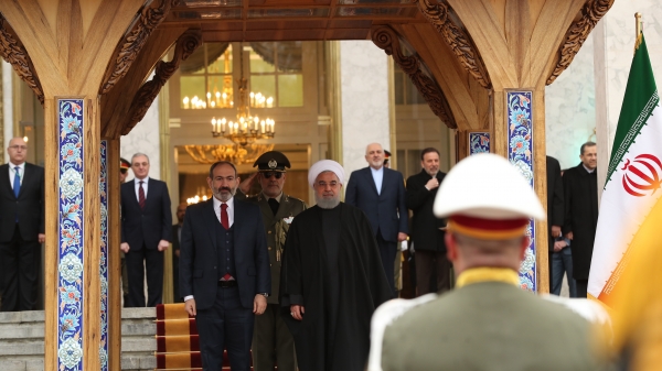 در مجموعه تاریخی ـ فرهنگی سعدآباد انجام شد؛ استقبال رسمی دکتر روحانی از نخست وزیر ارمنستان