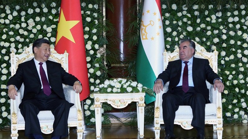 امضای 18 سند همکاری میان تاجیکستان و چین