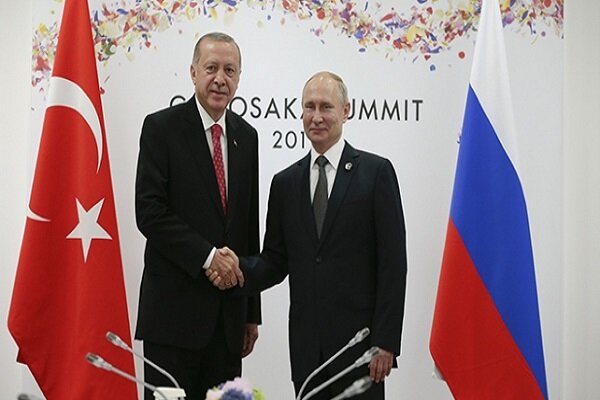 اردوغان: ۱۰ روز دیگر «اس ۴۰۰» را از روسیه تحویل می‌گیریم