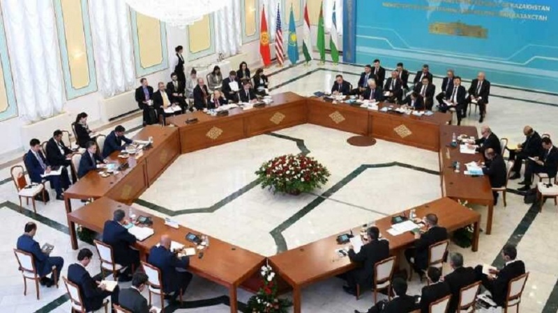 تاکید آمریکا و کشورهای آسیای مرکزی بر همکاری اقتصادی و امنیتی