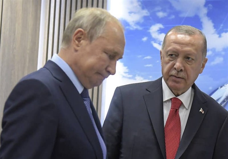پوتین به مؤثر بودن مشارکت با ایران و ترکیه برای حل بحران سوریه اطمینان دارد