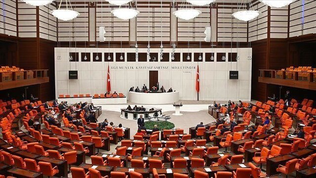 درخواست ریاست جمهوری ترکیه از پارلمان برای تمدید عملیات ارتش این کشور در سوریه و عراق