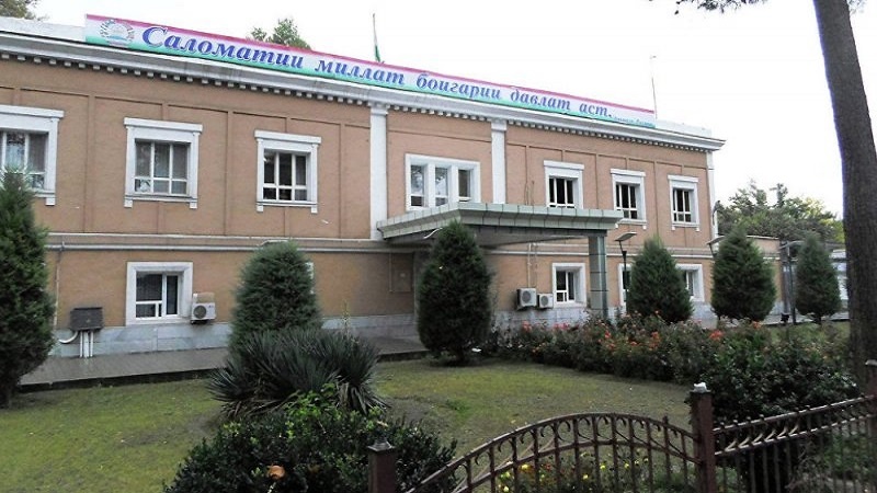 بهداشت و درمان تاجیکستان نیازمند تجهیزات و سرمایه گذاری