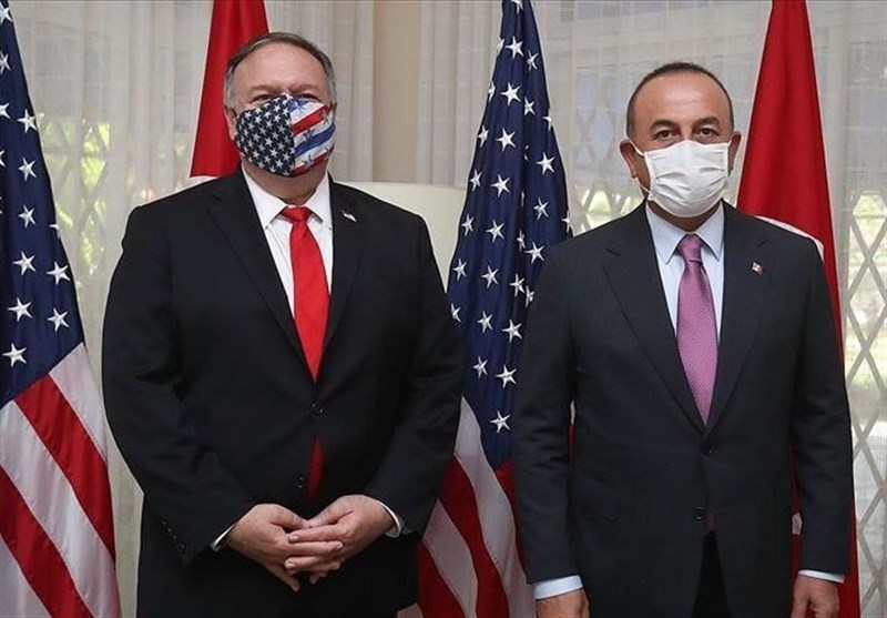 دیدار وزرای خارجه ترکیه و آمریکا و مذاکره درباره مدیترانه و لیبی