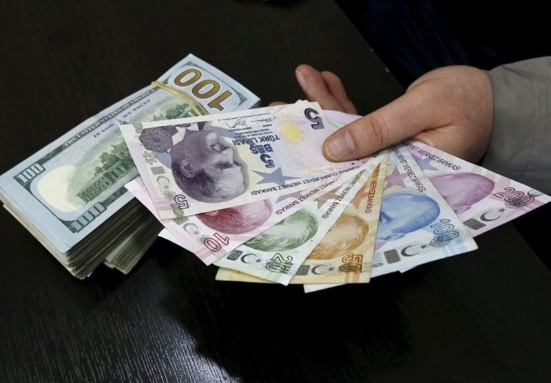 دلار در ترکیه به ۷.۳۰ لیره رسید