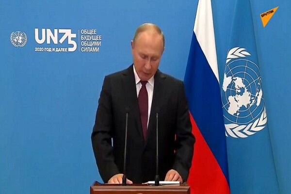 پوتین:  درخواست روسیه از آمریکا، مهار توسعه سیستم‌های موشکی است