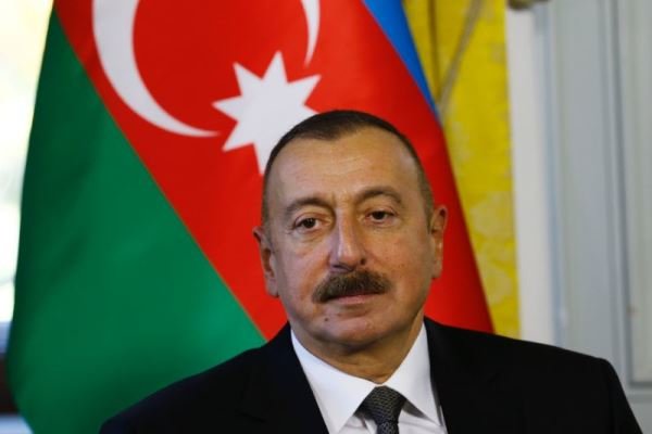«علی‌اف» دستور اعلام وضعیت جنگی در جمهوری آذربایجان را صادر کرد