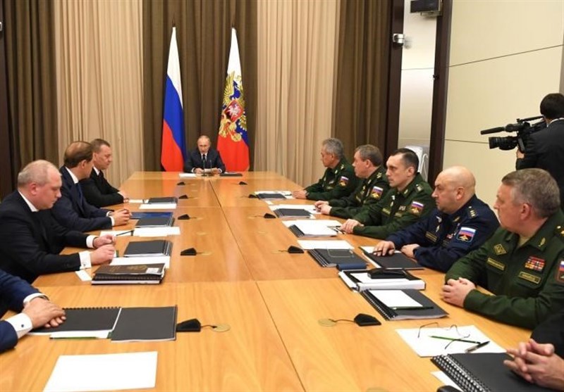 پوتین: روسیه به نوسازی نیروهای سه‌گانه هسته‌ای خود ادامه می‌دهد