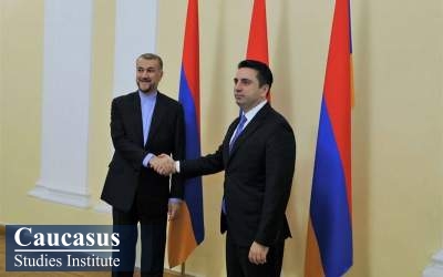 دیدار و گفتگوی امیرعبداللهیان با رئیس مجلس ملی ارمنستان